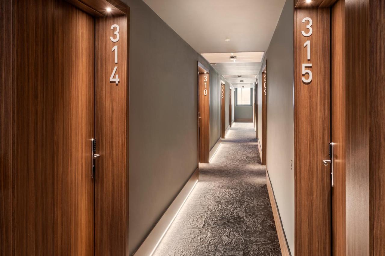 B&B Hotel Lisboa Оэйраш Экстерьер фото